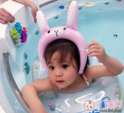 跟咘咘一起做早教運(yùn)動(dòng) 正確的早教運(yùn)動(dòng)的時(shí)間與方法 跟咘咘一起做早教運(yùn)動(dòng) 正確的早教運(yùn)動(dòng)的時(shí)間與方法