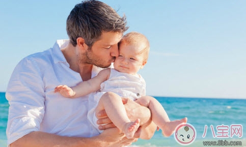 適合寶寶和爸爸一起玩的親子游戲 父親和寶寶的親子游戲 適合寶寶和爸爸一起玩的親子游戲 父親和寶寶的親子游戲