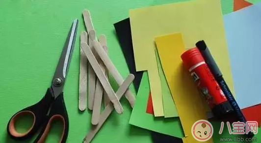 小小冰棍棒大用處 自制玩具來(lái)解暑 小小冰棍棒大用處 自制玩具來(lái)解暑