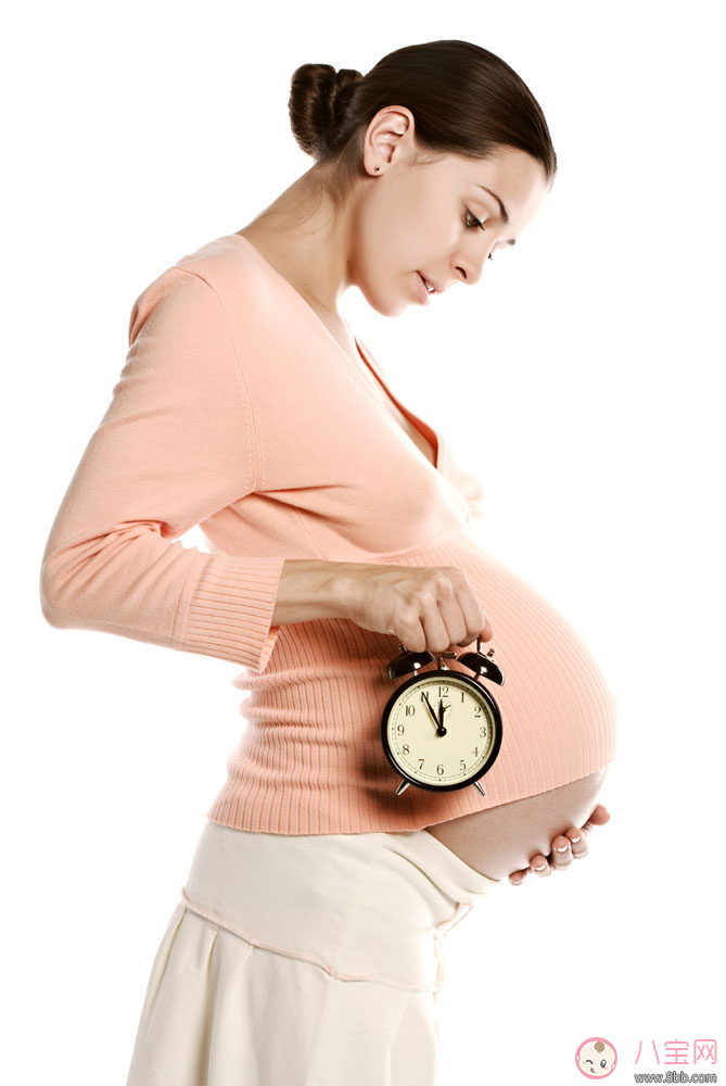 媽媽胎教小故事 魚兒和月亮 媽媽胎教小故事 魚兒和月亮