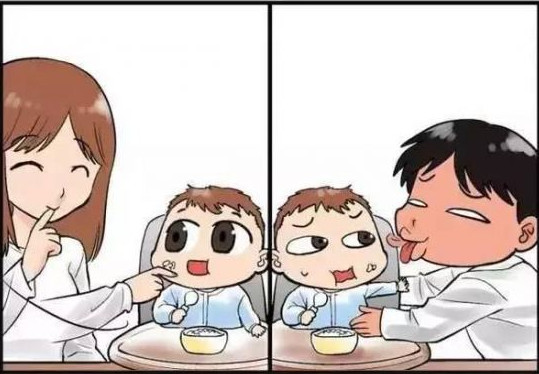 爸媽帶娃的不同 媽媽帶娃是寶貝 爸爸帶娃是玩具 爸媽帶娃的不同 媽媽帶娃是寶貝 爸爸帶娃是玩具