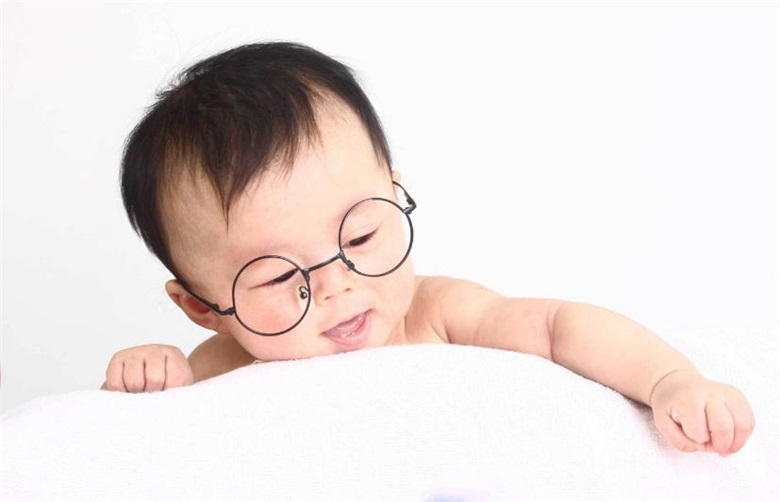 2017雞寶寶取什么名好 2017年出生寶寶取名推薦 2017雞寶寶取什么名好 2017年出生寶寶取名推薦