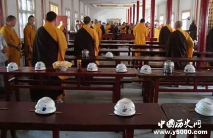 齋飯簡(jiǎn)介吃齋和吃素有什么區(qū)別？