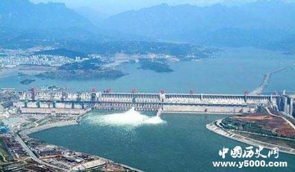 三峽水電站年發(fā)電量首破一千億千瓦時(shí)三峽水電站歷史意義簡(jiǎn)介