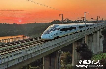 成雅鐵路開通運(yùn)營(yíng)成雅鐵路歷史簡(jiǎn)介成雅鐵路有哪些站點(diǎn)？