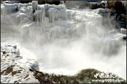 壺口瀑布冰凌奇觀冰凌的形成原因是什么？