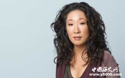 好萊塢頒獎(jiǎng)禮首位亞裔主持人是誰亞裔主持人簡(jiǎn)介演藝經(jīng)歷介紹 好萊塢頒獎(jiǎng)禮首位亞裔主持人是誰亞裔主持人簡(jiǎn)介演藝經(jīng)歷介紹