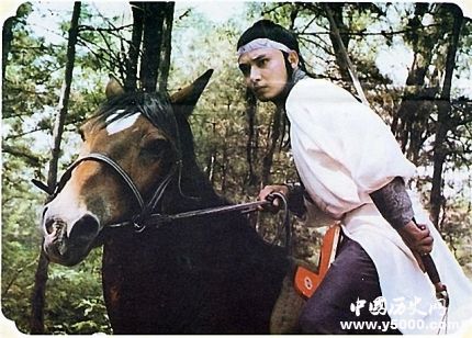 紅樓夢柳湘蓮人物故事簡介尤三姐和柳湘蓮的愛情悲劇是怎樣的？