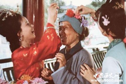 紅樓夢(mèng)劉姥姥人物分析劉姥姥為什么進(jìn)賈府？