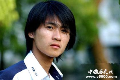 韓寒簡介生平經(jīng)歷介紹韓寒有哪些作品韓寒是個什么樣的人