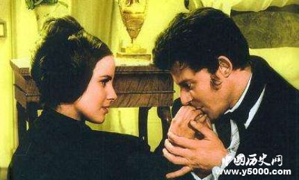 《紅與黑》內(nèi)容簡(jiǎn)介《紅與黑》賞析經(jīng)典語(yǔ)錄有哪些？