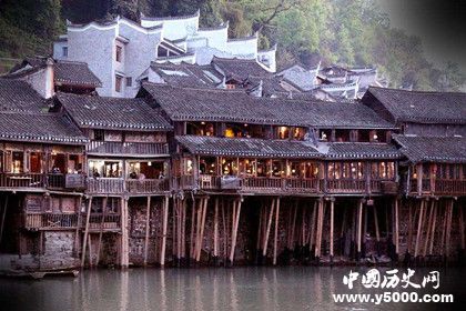 吊腳樓是什么建筑吊腳樓的文化特點是什么 吊腳樓是什么建筑吊腳樓的文化特點是什么