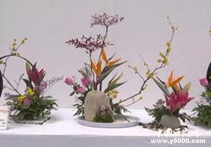 《金瓶梅》是誰(shuí)寫(xiě)的 《金瓶梅》故事內(nèi)容歷史背景 《金瓶梅》是誰(shuí)寫(xiě)的 《金瓶梅》故事內(nèi)容歷史背景