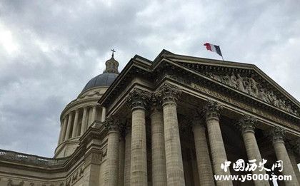 伏爾泰是哪國人伏爾泰故事成就介紹