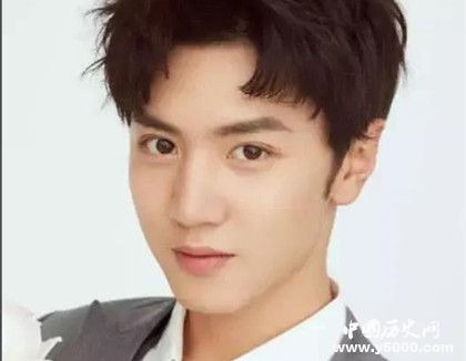 《鳳唳九天》人物劇情介紹播出時(shí)間主演是誰(shuí)