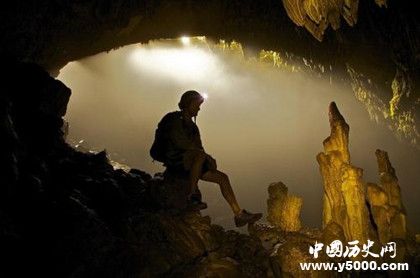 澳大利亞原始洞穴手印是誰留下的原始洞穴手印畫了些什么 澳大利亞原始洞穴手印是誰留下的原始洞穴手印畫了些什么