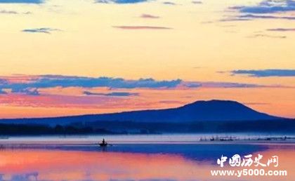 黑河市簡介黑河市地理位置氣候環(huán)境介紹旅游景點旅游攻略 黑河市簡介黑河市地理位置氣候環(huán)境介紹旅游景點旅游攻略