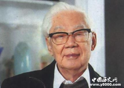 柏楊簡介柏楊作品如何評價(jià)柏楊？