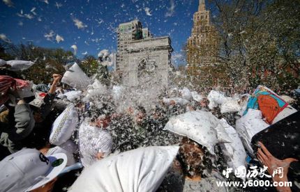 國際枕頭大戰(zhàn)日起源枕頭大戰(zhàn)的規(guī)則是什么？