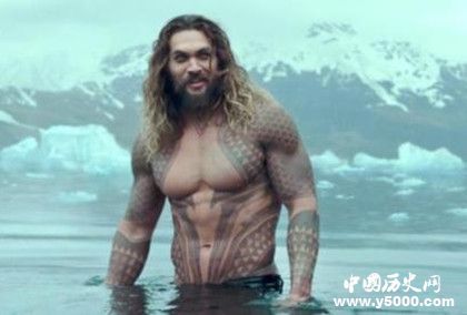 杰森莫瑪簡(jiǎn)介杰森莫瑪演藝經(jīng)歷影視作品介紹杰森莫瑪人物評(píng)價(jià)