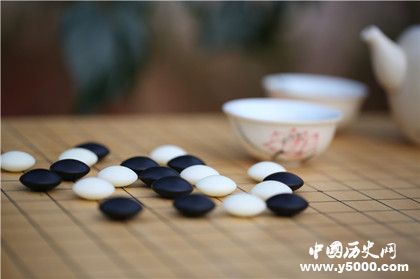 圍棋的起源發(fā)展歷史圍棋為什么是黑白的 圍棋的起源發(fā)展歷史圍棋為什么是黑白的