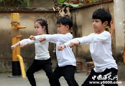 《特殊保鏢》電影劇情介紹主演是誰影片詳解有什么深意