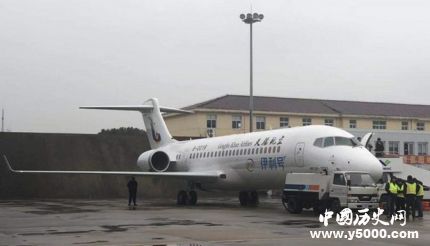 ARJ21飛機(jī)交付使用ARJ21飛機(jī)最新消息ARJ21飛機(jī)優(yōu)勢(shì)特點(diǎn)