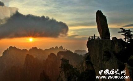 黃山飛來(lái)石的傳說(shuō)故事