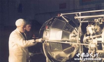 中國2D成功發(fā)射詳情中國第一顆衛(wèi)星東方紅一號(hào)怎么發(fā)射的 中國2D成功發(fā)射詳情中國第一顆衛(wèi)星東方紅一號(hào)怎么發(fā)射的