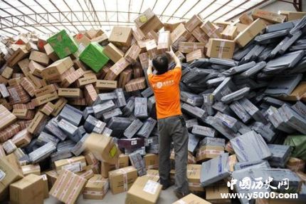 2018中國(guó)快遞突破500億件中國(guó)快遞物流業(yè)發(fā)展歷史簡(jiǎn)介