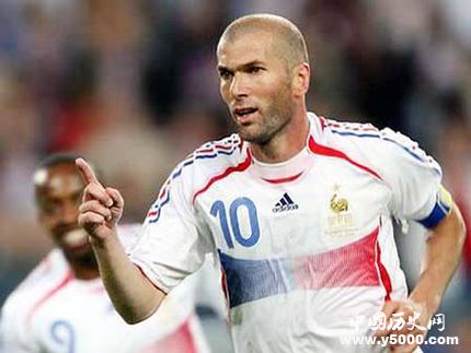 齊達內(nèi)中國行打乒乓球齊達內(nèi)個人簡介 齊達內(nèi)中國行打乒乓球齊達內(nèi)個人簡介