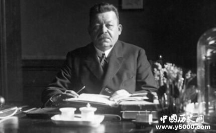 弗里德里?！ぐ厣焦适潞?jiǎn)介弗里德里希·艾伯特的評(píng)價(jià)如何？