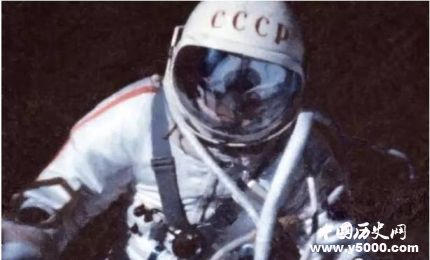 宇航員列昂諾夫生平簡介1965蘇聯太空行走是怎樣的？