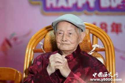 國醫(yī)大師鄧鐵濤逝世鄧鐵濤生平簡介鄧鐵濤有哪些成就？