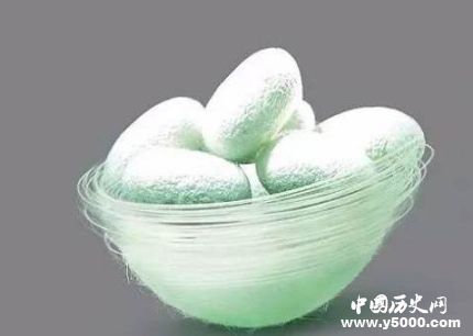 東北夫妻合葬墓出土未分解桑蠶絲是怎么回事？