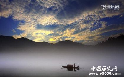 《中國(guó)國(guó)家地理》雜志簡(jiǎn)介雜志歷史發(fā)展過程雜志內(nèi)容介紹