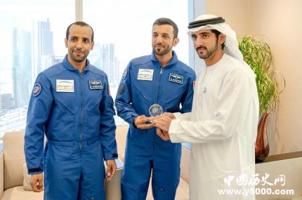阿聯(lián)酋首位宇航員誕生阿聯(lián)酋首位宇航員資料介紹