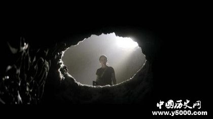 阿蘇伊爾幽谷之謎：阿蘇伊爾幽谷有多深