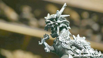 龍的由來(lái)龍的長(zhǎng)相我們?yōu)槭裁磿?huì)崇拜龍？