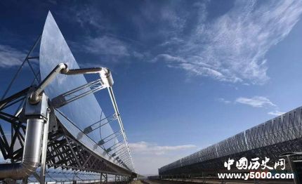 我國首個(gè)百兆瓦級(jí)光熱電站并網(wǎng)發(fā)電熔鹽光熱電站是什么？