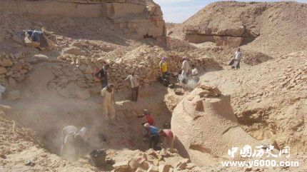 埃及出土獅身羊面獅身羊面像有什么意思？