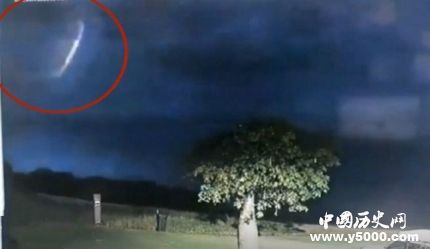 澳洲夜空神秘光圈世界上出現(xiàn)過哪些神秘的UFO事件？