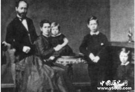 德國物理學(xué)家赫茲生平簡介赫茲的貢獻(xiàn)成就有哪些？