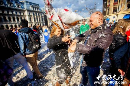 國際枕頭大戰(zhàn)日起源枕頭大戰(zhàn)的規(guī)則是什么？