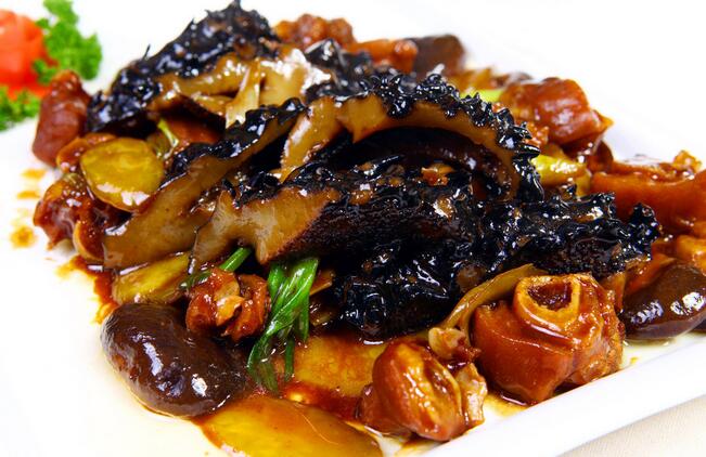 Q彈軟嫩的蹄筋燒海參怎么做？