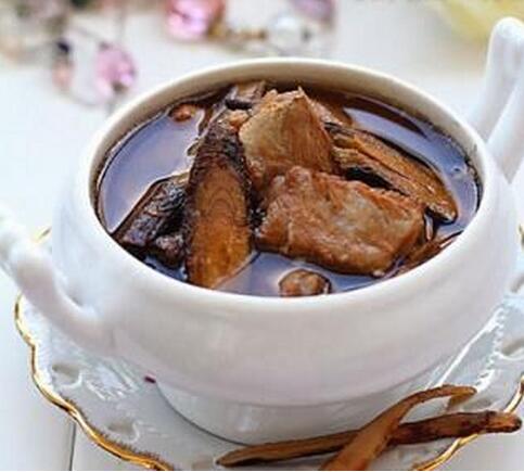 中藥食補(bǔ)美味四物羊肉湯怎么做？