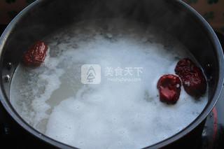 蟲(chóng)草花枸杞粥