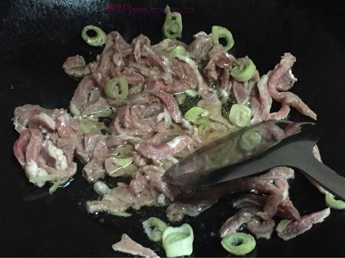 蘿卜泡菜牛肉的做法