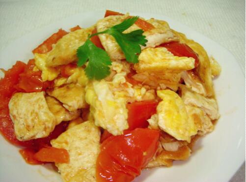 快手小炒番茄雞蛋炒豆腐怎么做？