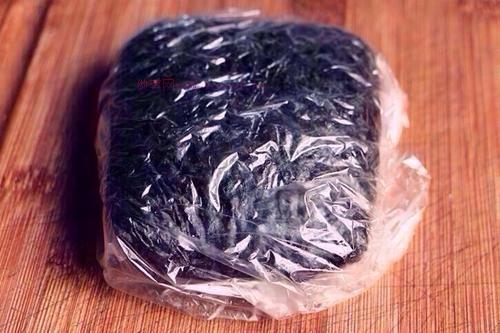 海苔飯團便當(dāng)?shù)淖龇?/ data-oBY6=